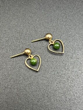 10kt Gold and Jade heart drop earrings